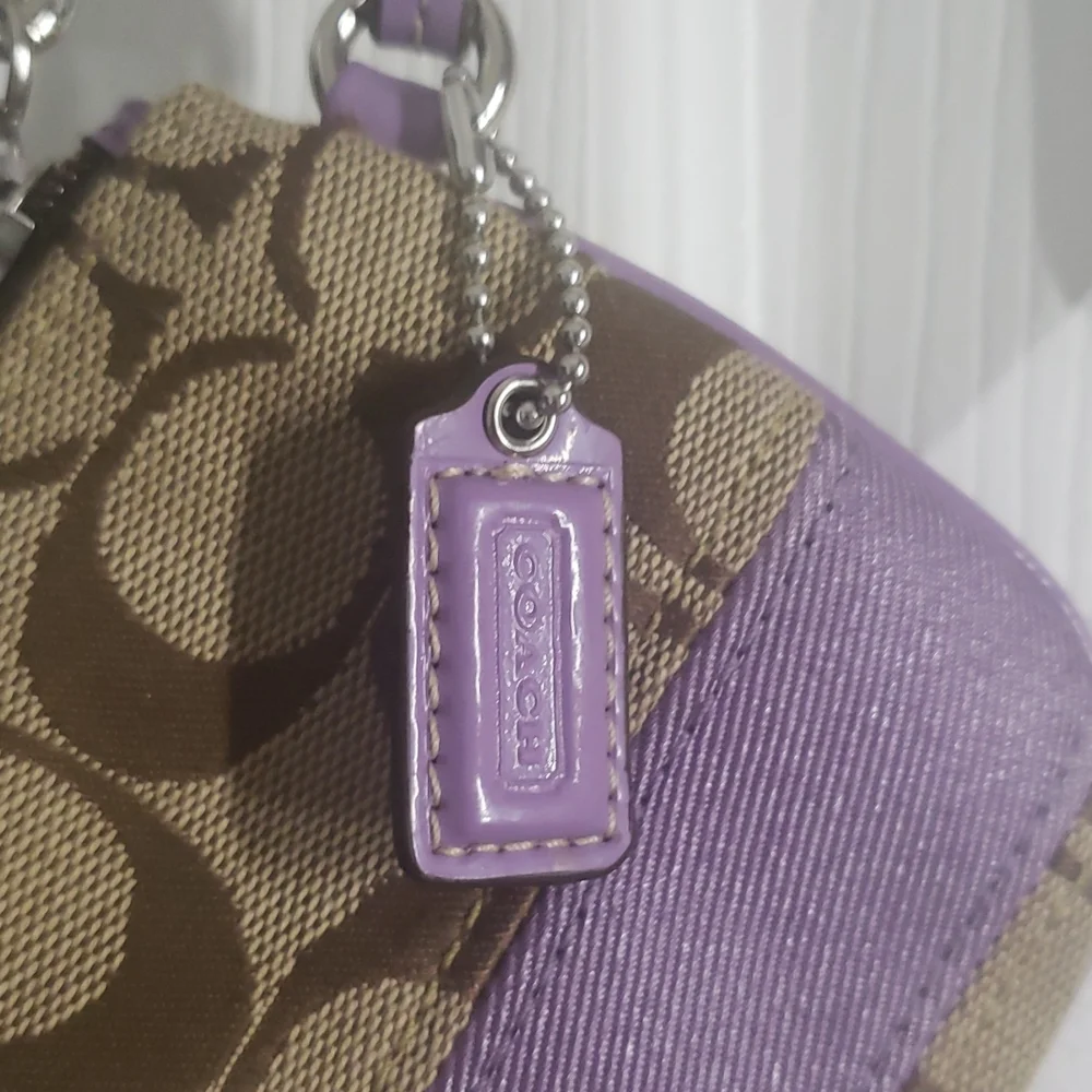 Coach Wristlet - Picture 2 of 5